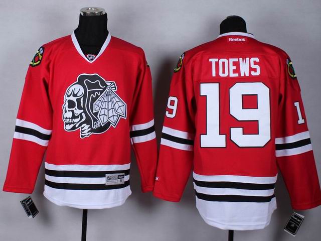 Chicago Blackhawks 19  Jonathan Toews red men Ice Hockey jerseys