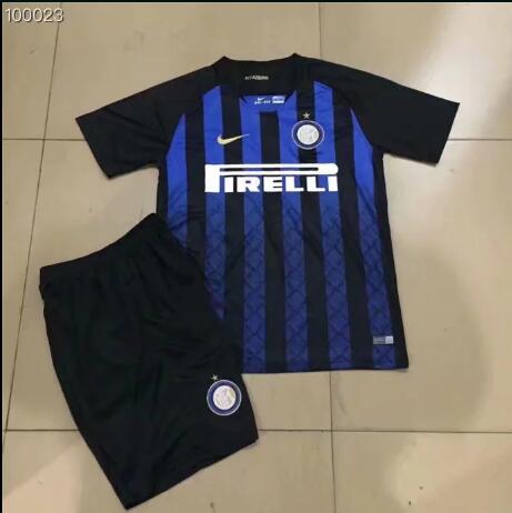 Inter Milan 18/19 Home Jersey suits by Nike
