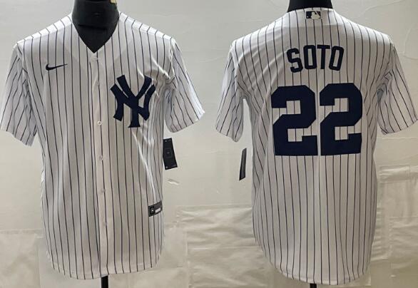 Men's New York Yankees #22 Juan Soto White Cool Base Stitched Baseball Jersey